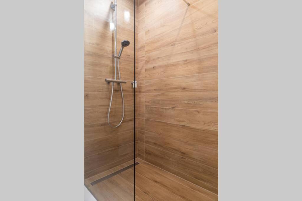 Househost Apartment: Miodowa 42/8B Street Cracovia Esterno foto