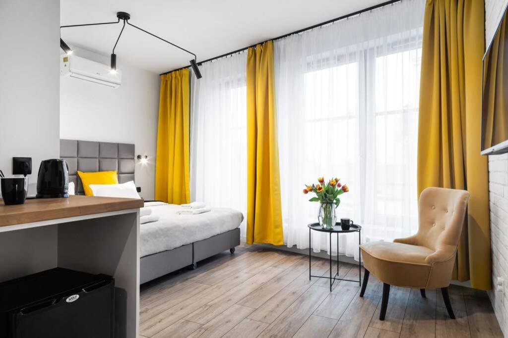Househost Apartment: Miodowa 42/8B Street Cracovia Esterno foto